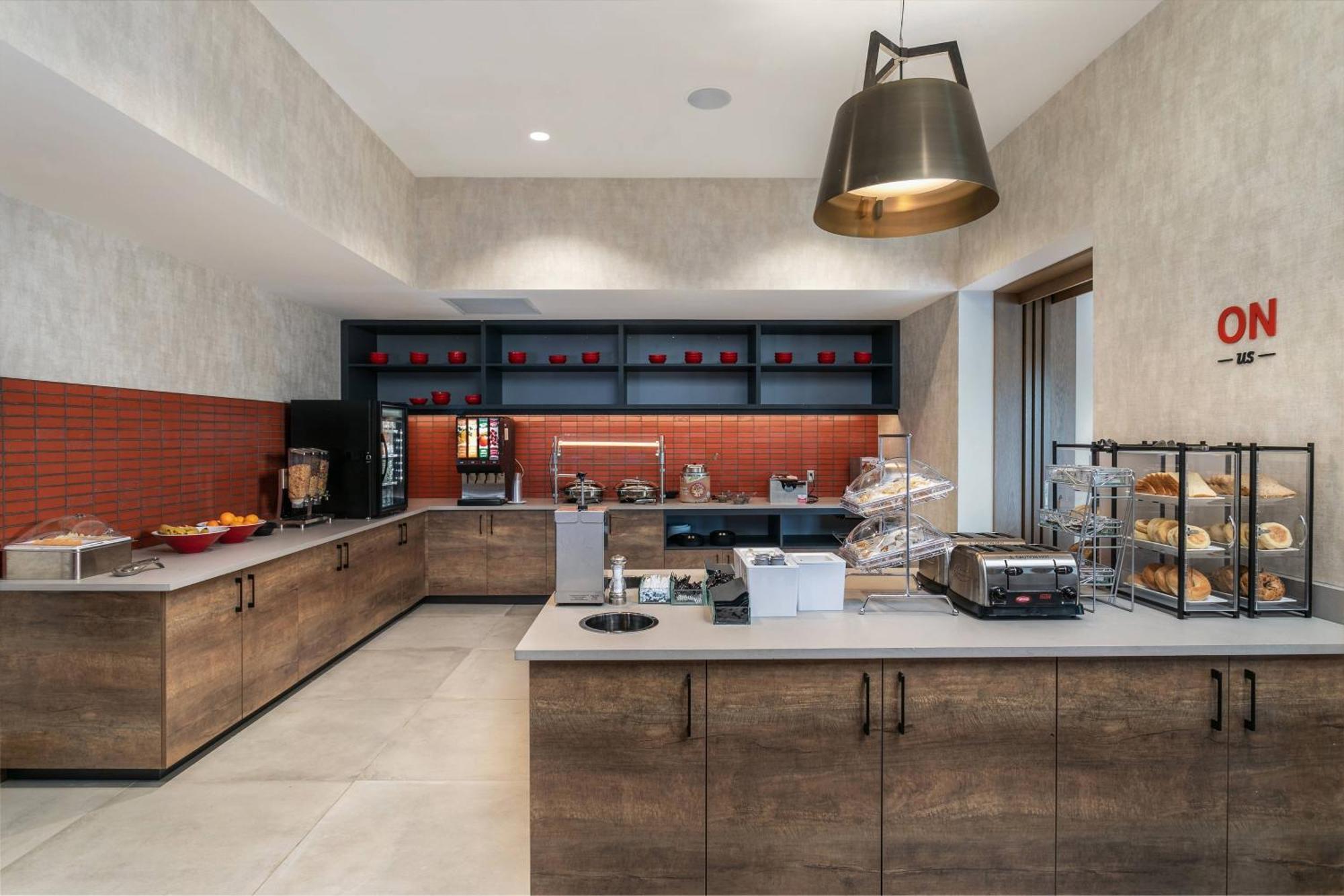 Towneplace Suites By Marriott Nashville Midtown エクステリア 写真